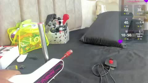 liincostelloo online show from May 22, 4:10 am
