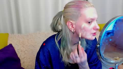 Lika online show from October 21, 9:30 pm