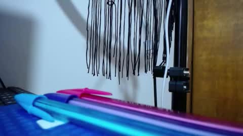 Liika  online show from February 23, 6:40 pm