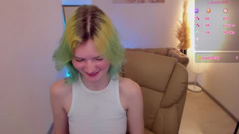 lika_sky online show from May 17, 6:12 am