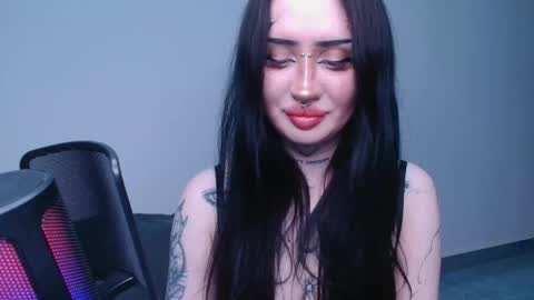 Alisa tattogirl online show from November 1, 10:25 pm