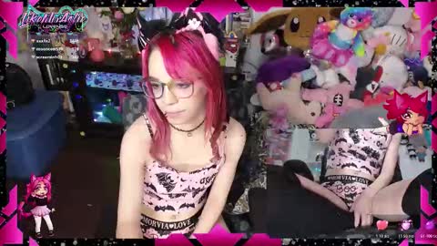 LikeMyAshe online show from February 18, 8:13 am