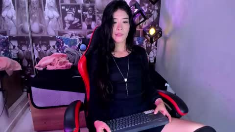 Lili Cey online show from September 30, 8:35 pm