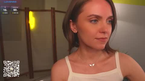 Snapshot of lil_fleur chatting on September 23, 3:43 pm LILIAN use my lovense toy and give me plesure online show from September 23, 3:43 pm