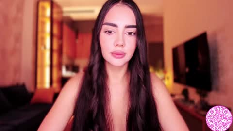 Snapshot of lil_gabbyg chatting on December 27, 3:42 am Gabriela online show from December 27, 3:42 am