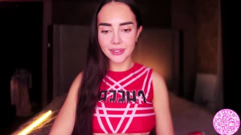 Snapshot of lil_gabbyg chatting on February 5, 3:55 am Gabriela online show from February 5, 3:55 am