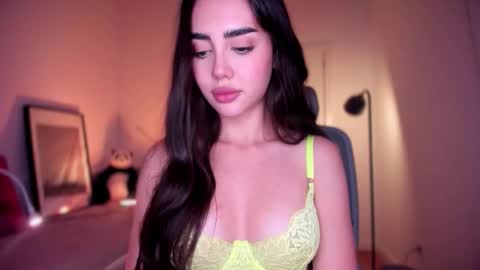 Gabriela online show from November 8, 7:52 pm