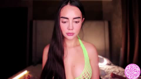 Snapshot of lil_gabbyg chatting on January 23, 3:58 am Gabriela online show from January 23, 3:58 am