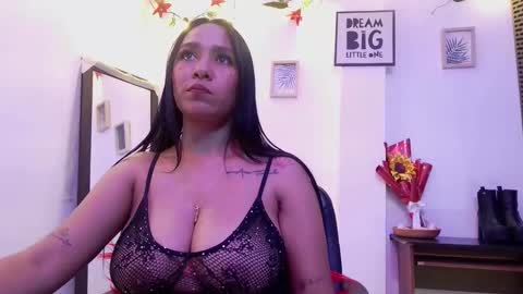 lila_johansson online show from March 19, 8:02 pm