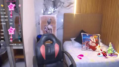  L I L A  online show from November 19, 12:38 pm