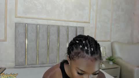 lila bailey  online show from October 17, 7:50 pm