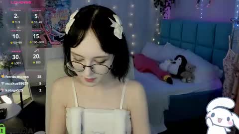 Lili online show from June 26, 11:44 am