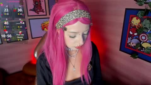 Lila online show from May 24, 3:33 pm