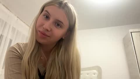 Lila online show from October 7, 5:39 pm