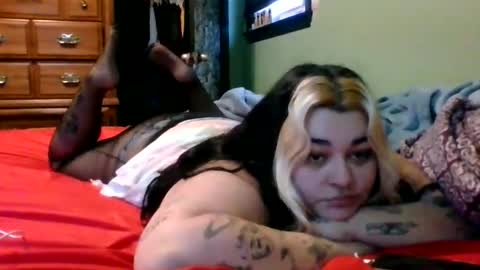 candy online show from December 9, 7:29 pm