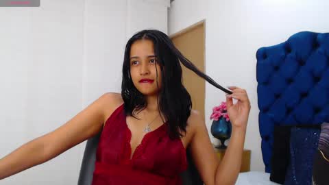Lili online show from May 16, 5:10 am