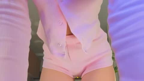 lili__roze_ online show from May 11, 5:20 am