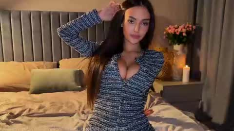 Lili  Nude ONLY Ticket or Fansly  online show from June 21, 11:09 pm