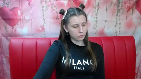 lilianashine online show from May 16, 10:36 am
