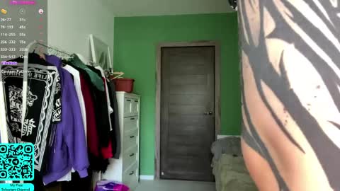 Lilian online show from May 13, 7:36 am