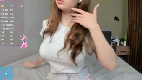 liliangaye online show from July 16, 9:58 am