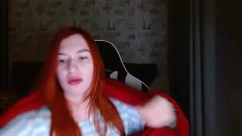 liliawoolf online show from February 7, 4:27 am
