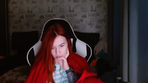 liliawoolf online show from February 14, 5:41 am