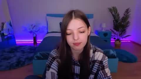 Lili Bakery online show from May 19, 1:56 am