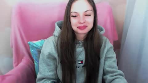 LiliBlush online show from May 14, 7:52 pm
