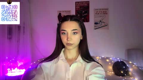 Lina online show from April 2, 10:29 pm