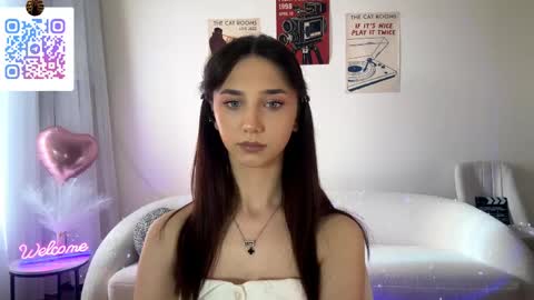Lina online show from May 18, 4:07 am