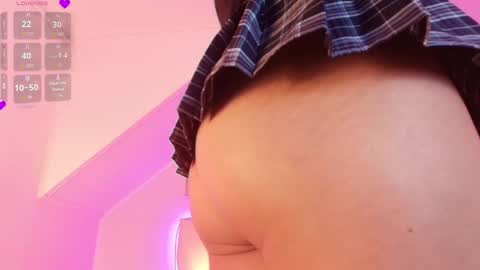 Lilith Savett online show from November 14, 1:11 pm