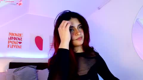 Lilith Savett online show from May 27, 4:04 pm
