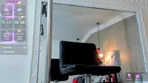 LilyJensen online show from October 25, 8:37 pm