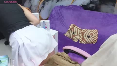 lilimini online show from November 8, 7:52 pm