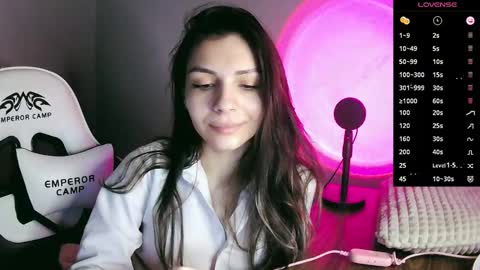 lilirose online show from September 24, 3:00 pm