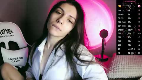 lilirose online show from September 19, 4:39 pm