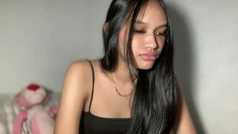 Chloe online show from July 10, 3:45 pm