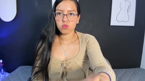 Lili  online show from January 14, 11:42 am