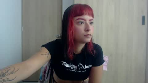 Snapshot of lilith_harmony chatting on September 18, 11:47 pm goddess of hell20 online show from September 18, 11:47 pm