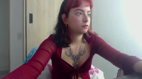 Snapshot of lilith_harmony chatting on September 25, 11:57 pm goddess of hell20 online show from September 25, 11:57 pm