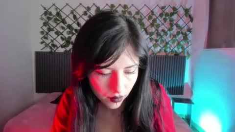 Lilith Patton  online show from March 27, 12:28 pm