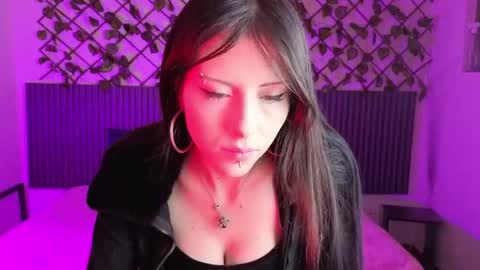 Lilith Patton  online show from January 12, 12:54 pm