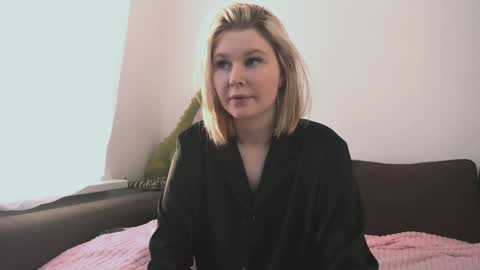 lilith_saint online show from February 4, 12:33 pm
