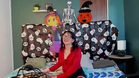 lilithmuller_ online show from October 3, 2:44 pm