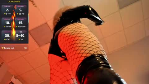 LilithNelson online show from May 27, 1:57 am