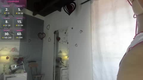 lilithphillis1 online show from February 18, 5:23 pm