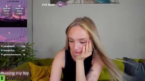 LILY online show from September 11, 1:55 pm