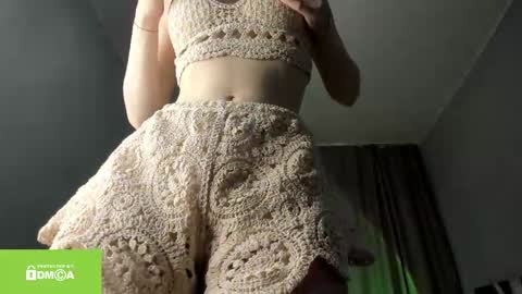 lillianfowler online show from May 22, 5:38 am