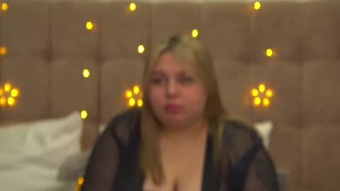 LillianHaig online show from December 10, 9:22 pm